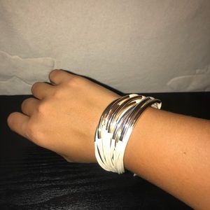 Bella Jack Bracelet